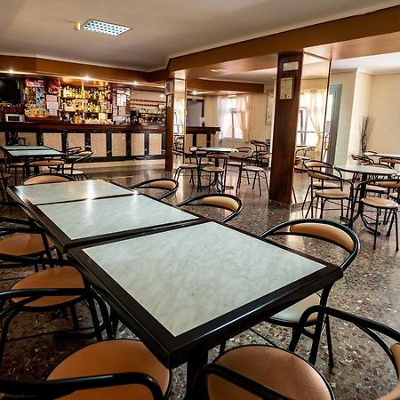Hotel Roig 贝纳萨尔 外观 照片