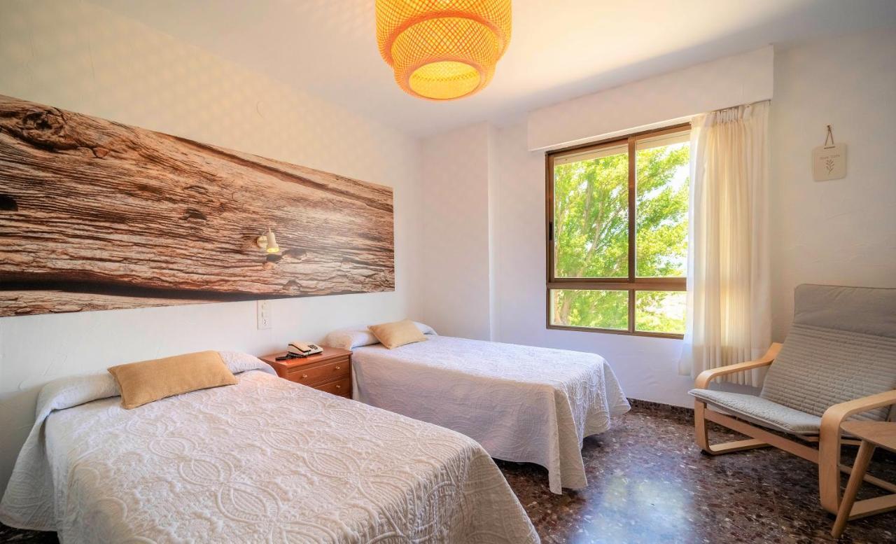 Hotel Roig 贝纳萨尔 外观 照片
