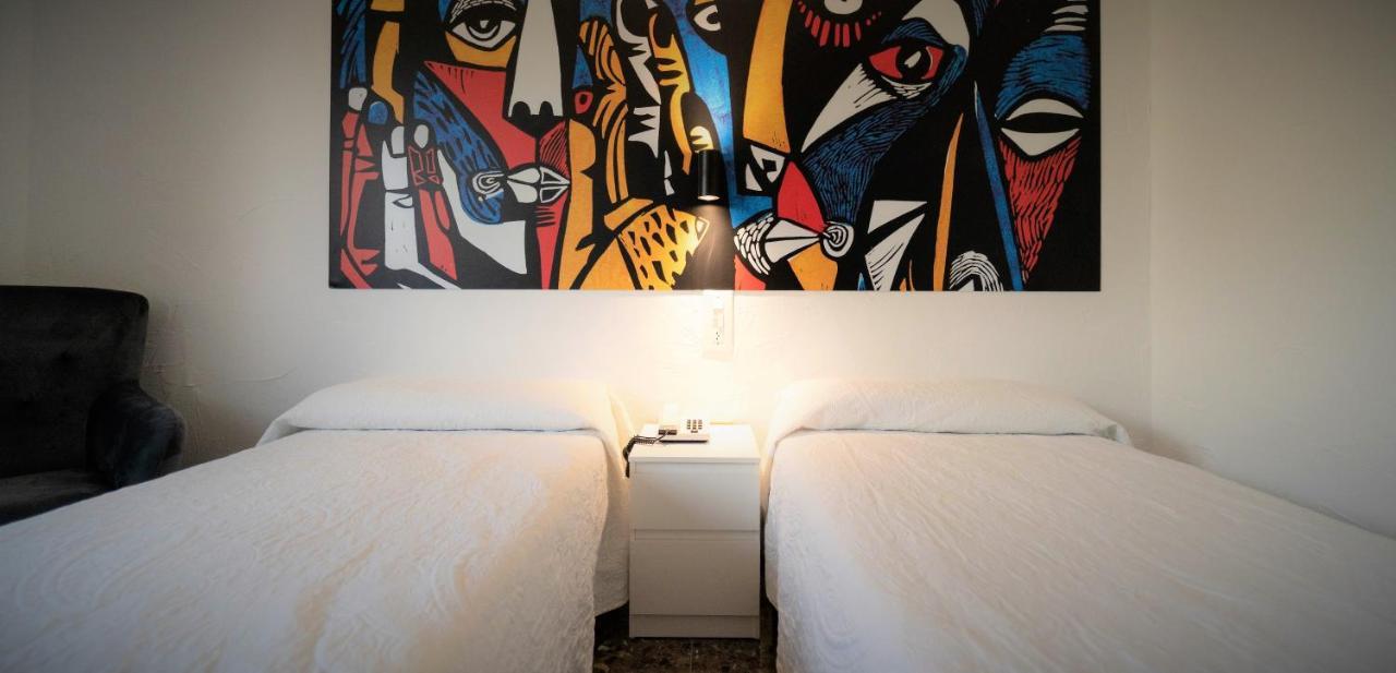 Hotel Roig 贝纳萨尔 外观 照片