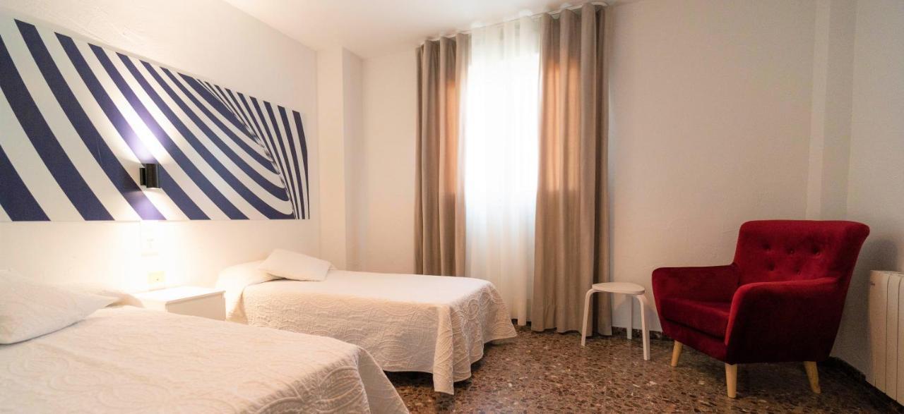 Hotel Roig 贝纳萨尔 外观 照片